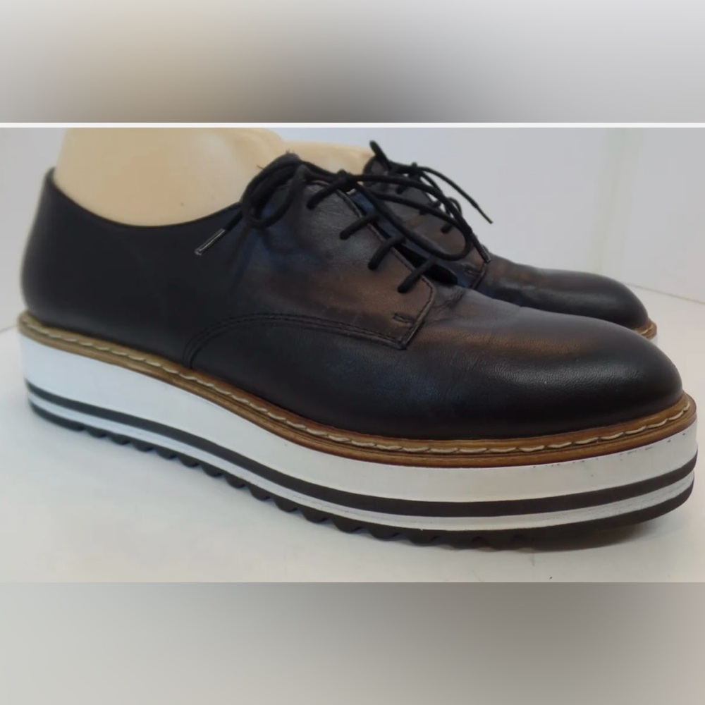 Summit by White Mountain. The perfect shoe! Loafer meets platform!